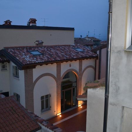 Relais De La Place Desenzano del Garda Exterior foto