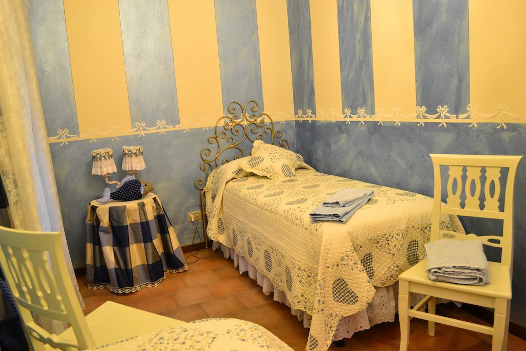 Relais De La Place Desenzano del Garda Zimmer foto
